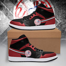 Load image into Gallery viewer, New York Yankees MLB Jordan Sneakers Shoes T2910-V01-12