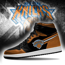 Load image into Gallery viewer, New York Knicks NBA Jordan Sneakers Shoes T2910-V01-11