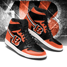 Load image into Gallery viewer, Cincinnati Bengals NFL Jordan Sneakers Shoes T2910-V01-25