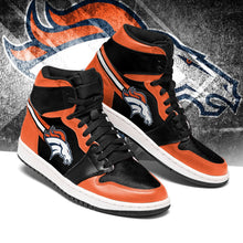 Load image into Gallery viewer, Denver Broncos NFL Jordan Sneakers Shoes T2910-V01-23