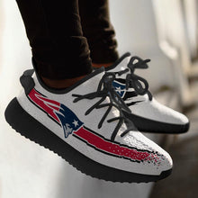 Load image into Gallery viewer, New England Patriots NFL Like Yeezy Boost Shoes L2610-021