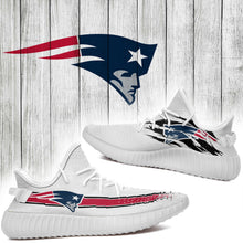 Load image into Gallery viewer, New England Patriots NFL Like Yeezy Boost Shoes L2610-021