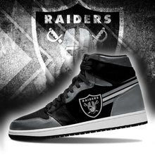 Load image into Gallery viewer, Oakland Raiders NFL Jordan Sneakers Shoes T2910-V01-8