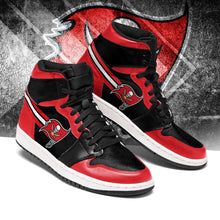 Load image into Gallery viewer, Tampa Bay Buccaneers NFL Jordan Sneakers Shoes T2910-V01-3